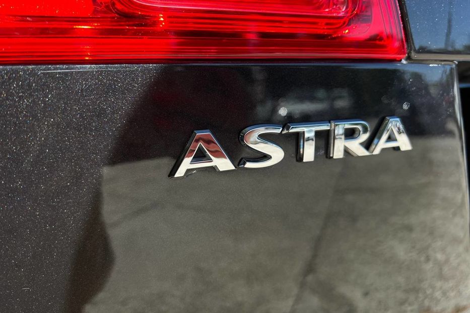 Продам Opel Astra J 2015 года в Черновцах