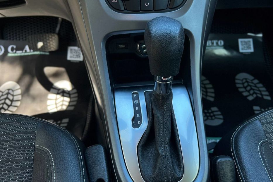 Продам Opel Astra J 2015 года в Черновцах