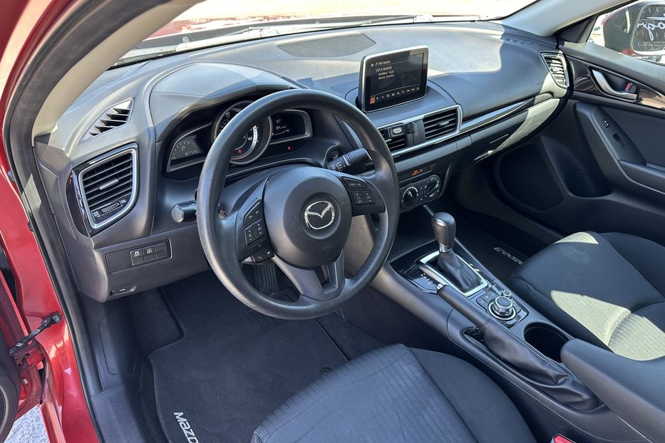 Продам Mazda 3 2016 года в Киеве