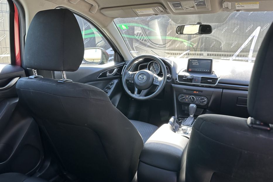 Продам Mazda 3 2016 года в Киеве
