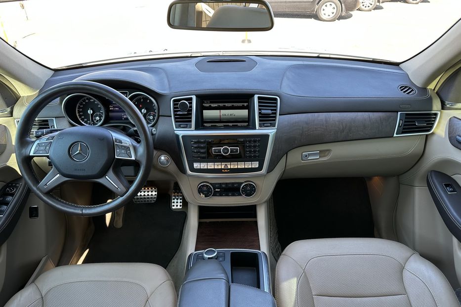 Продам Mercedes-Benz ML-Class 400 AMG 4matic 2015 года в Киеве