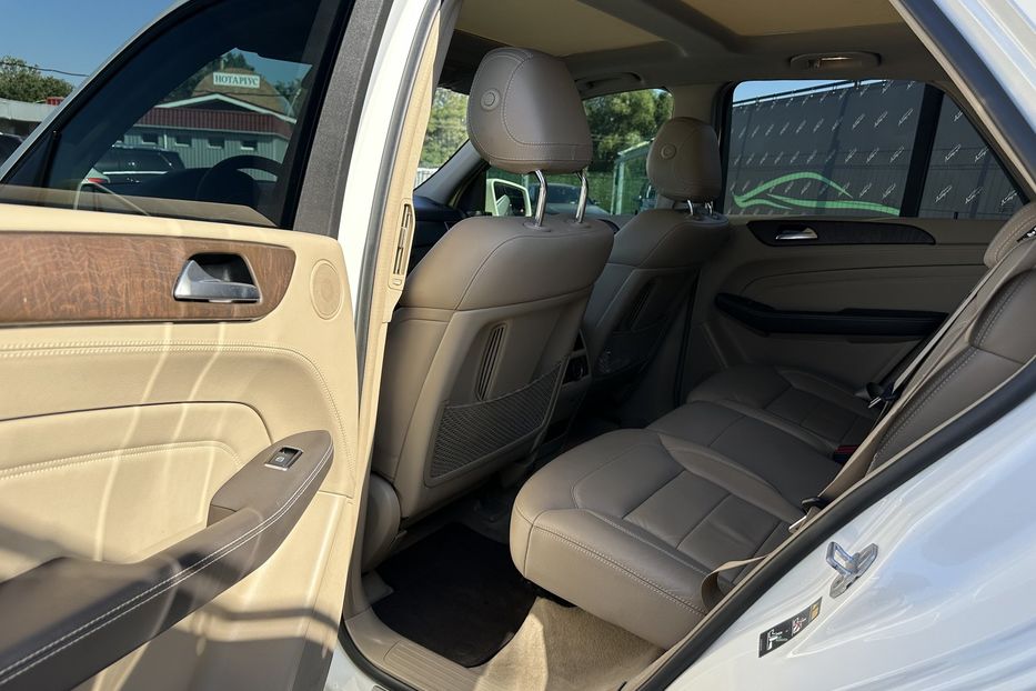 Продам Mercedes-Benz ML-Class 400 AMG 4matic 2015 года в Киеве