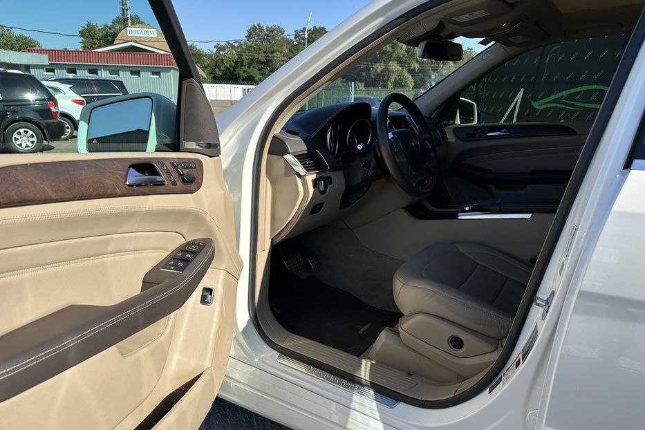 Продам Mercedes-Benz ML-Class 400 AMG 4matic 2015 года в Киеве