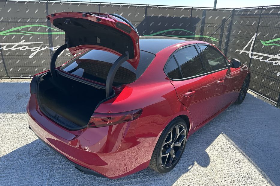 Продам Alfa Romeo Giulia 280hp 2020 года в Киеве