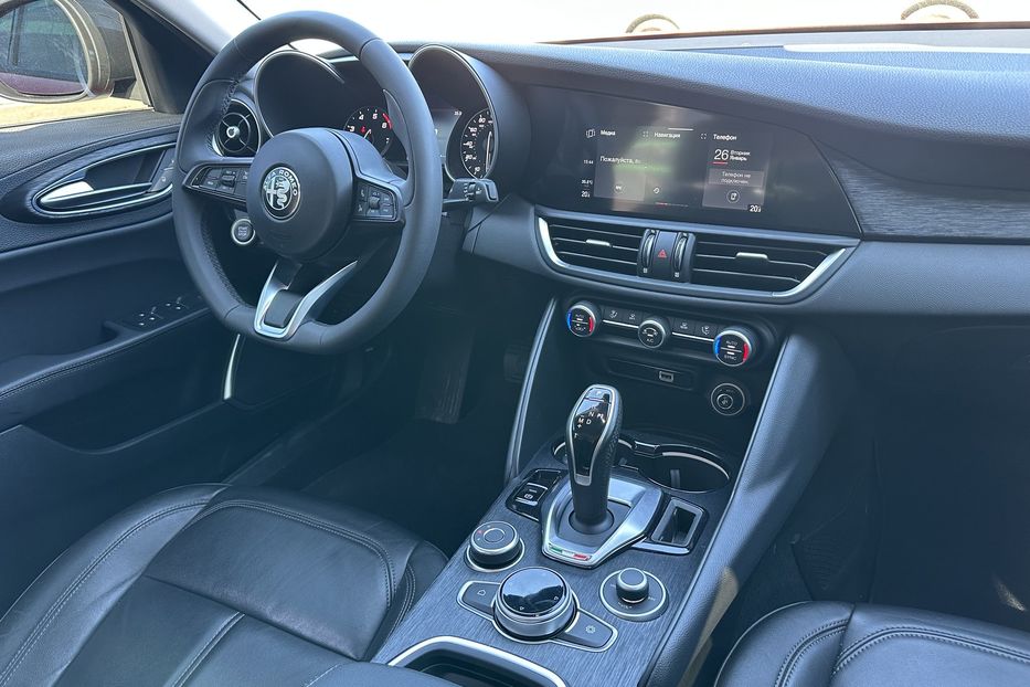 Продам Alfa Romeo Giulia 280hp 2020 года в Киеве