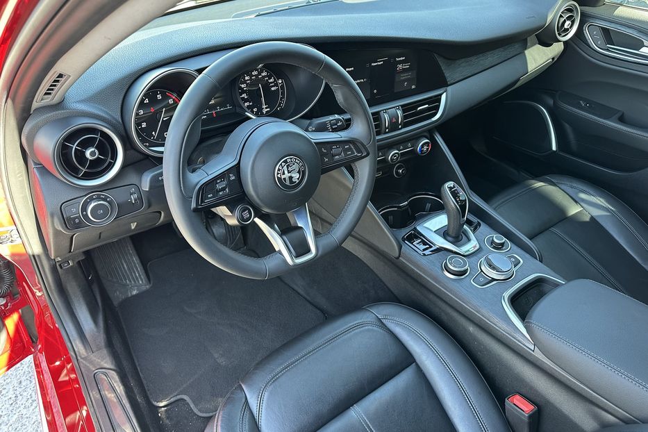 Продам Alfa Romeo Giulia 280hp 2020 года в Киеве