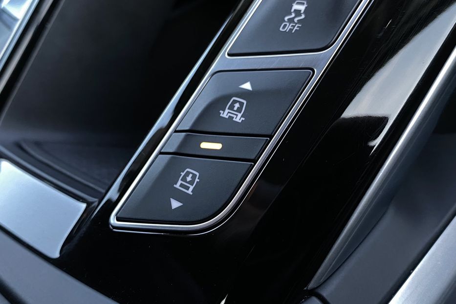 Продам Jaguar E-Pace I-PaceПневмаПідгрівКермаСидінь 2020 года в Львове