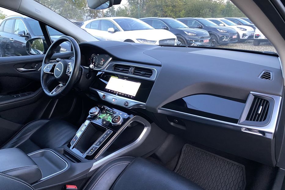 Продам Jaguar E-Pace I-PaceПневмаПідгрівКермаСидінь 2020 года в Львове