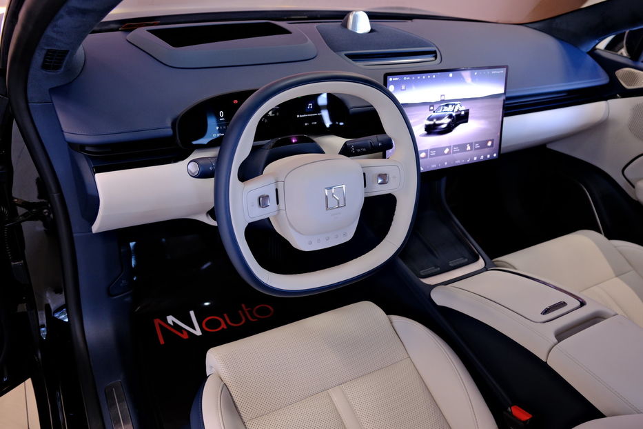 Продам BYD E6 ZEEKR 007 Smart 2024 года в Одессе