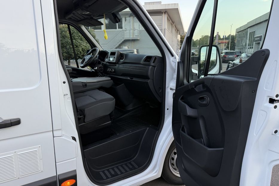 Продам Renault Master груз. L3H2 2021 года в Львове