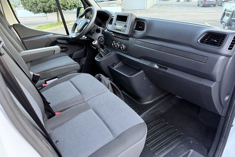 Продам Renault Master груз. L3H2 2021 года в Львове