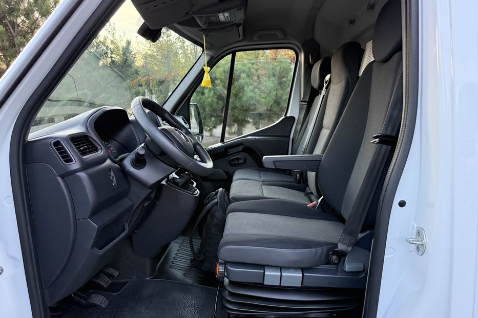 Продам Renault Master груз. L3H2 2021 года в Львове