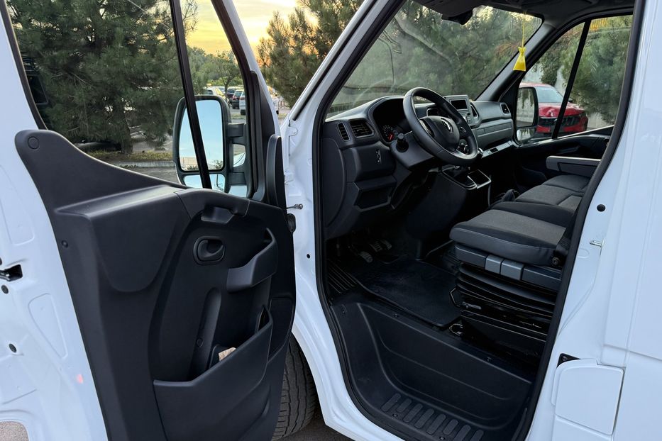 Продам Renault Master груз. L3H2 2021 года в Львове