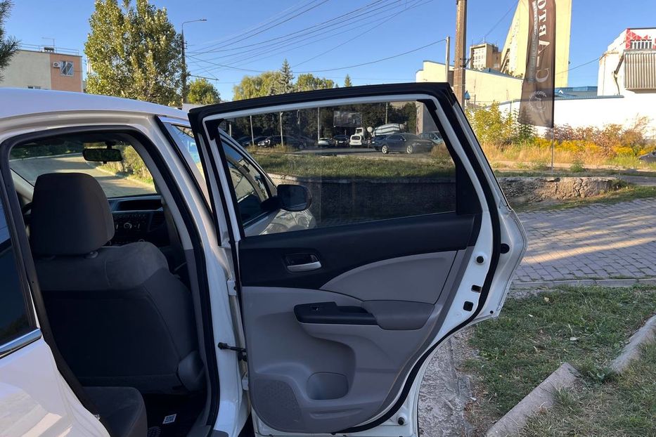 Продам Honda CR-V 2013 года в Черновцах