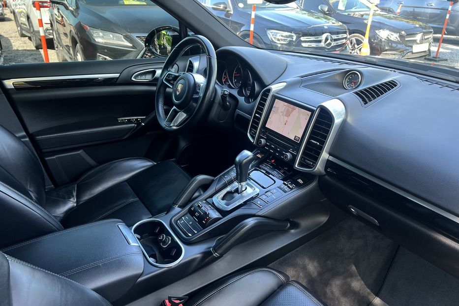 Продам Porsche Cayenne COMIS 2017 года в г. Умань, Черкасская область