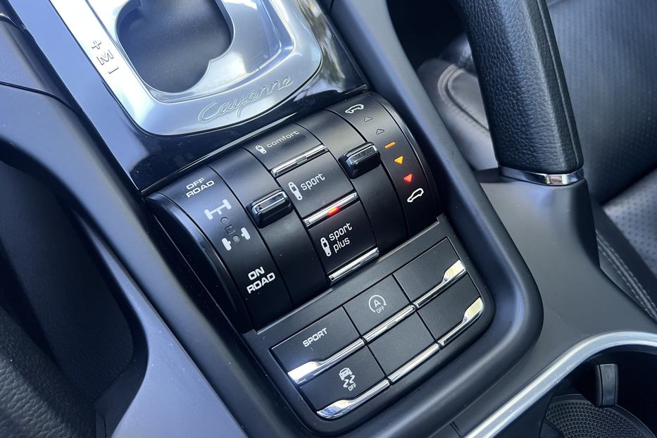 Продам Porsche Cayenne COMIS 2017 года в г. Умань, Черкасская область