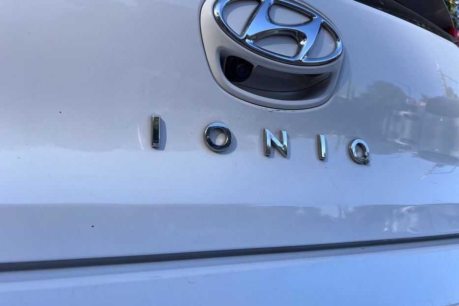 Продам Hyundai Ioniq 2019 года в Черновцах
