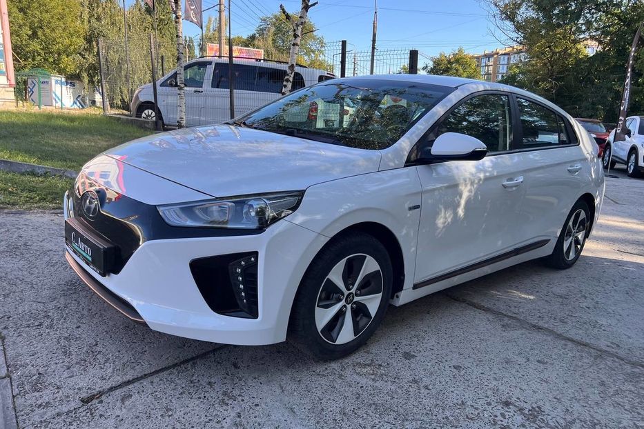 Продам Hyundai Ioniq 2019 года в Черновцах