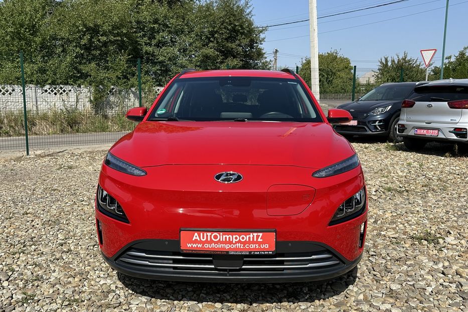 Продам Hyundai Kona 64кВтСліпізониПдгрівсиднькерма 2021 года в Львове