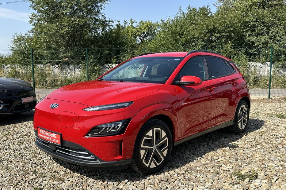 Продам Hyundai Kona 64кВтСліпізониПдгрівсиднькерма 2021 года в Львове