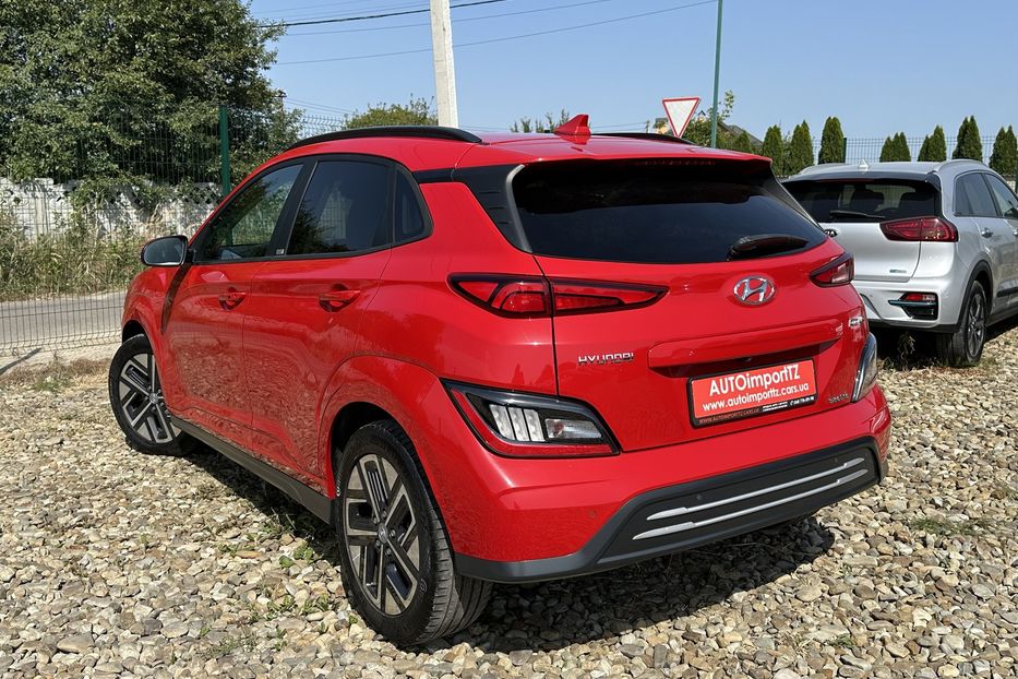 Продам Hyundai Kona 64кВтСліпізониПдгрівсиднькерма 2021 года в Львове