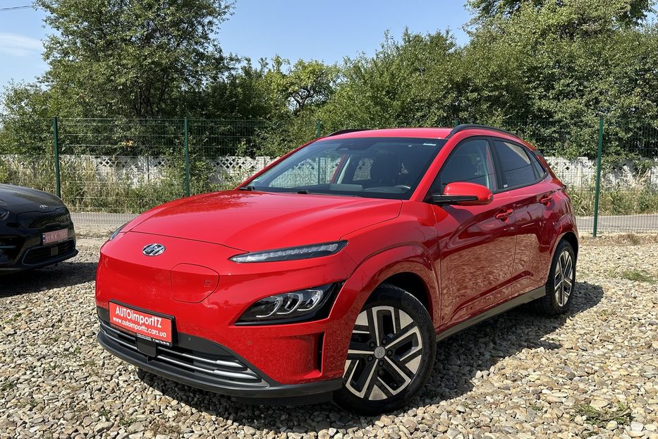 Продам Hyundai Kona 64кВтСліпізониПдгрівсиднькерма 2021 года в Львове