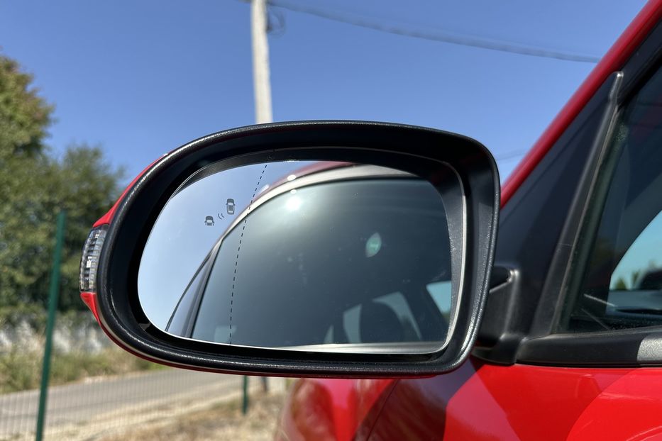 Продам Hyundai Kona 64кВтСліпізониПдгрівсиднькерма 2021 года в Львове