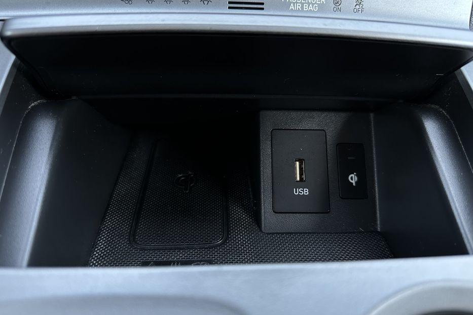 Продам Hyundai Kona 64кВтСліпізониПдгрівсиднькерма 2021 года в Львове