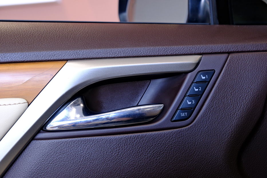 Продам Lexus RX 350 2017 года в Одессе
