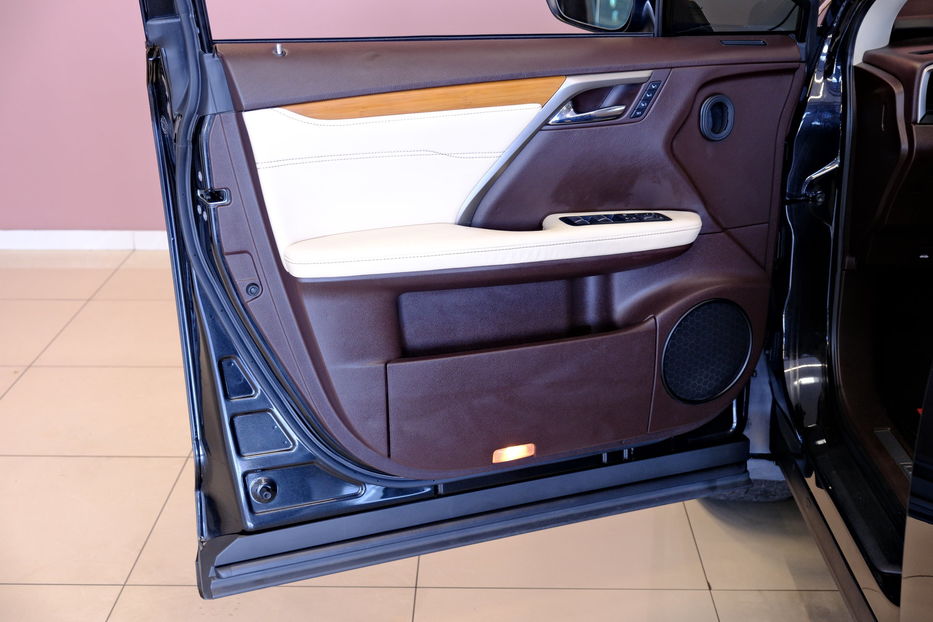 Продам Lexus RX 350 2017 года в Одессе