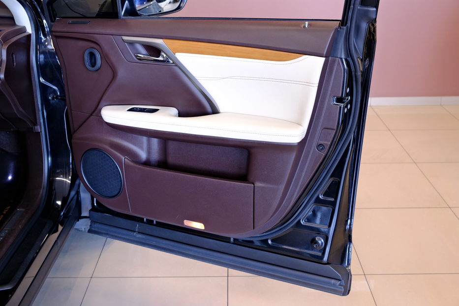 Продам Lexus RX 350 2017 года в Одессе