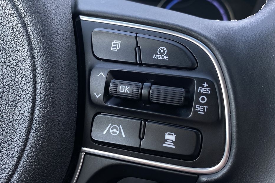 Продам Kia Niro 204кс 64 кВт. ЗАРЕЗЕРВОВАНО 2022 года в Львове