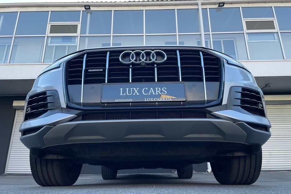 Продам Audi Q7 55 TFSI Quattro  2020 года в Киеве