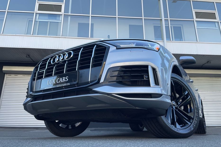 Продам Audi Q7 55 TFSI Quattro  2020 года в Киеве