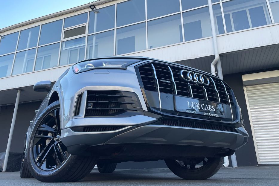 Продам Audi Q7 55 TFSI Quattro  2020 года в Киеве