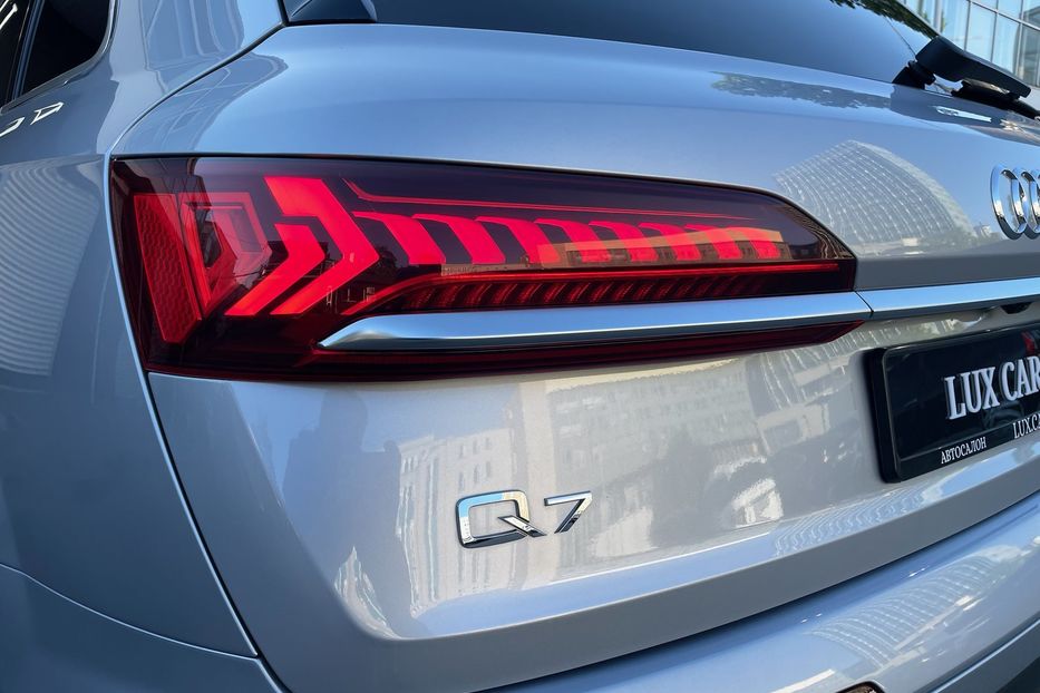 Продам Audi Q7 55 TFSI Quattro  2020 года в Киеве