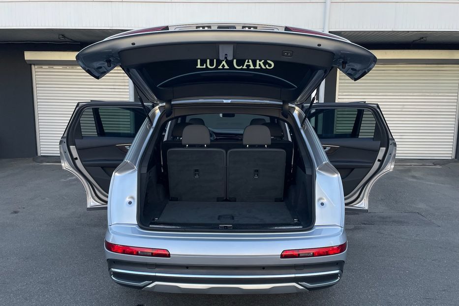 Продам Audi Q7 55 TFSI Quattro  2020 года в Киеве