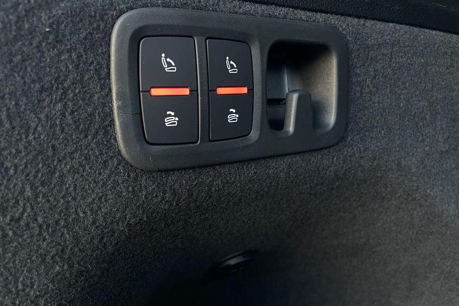 Продам Audi Q7 55 TFSI Quattro  2020 года в Киеве