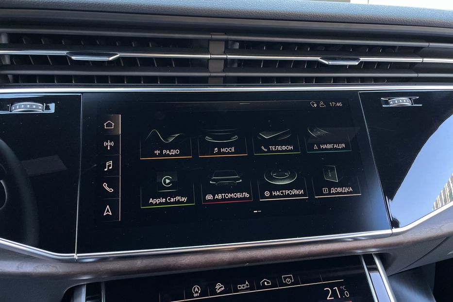 Продам Audi Q7 55 TFSI Quattro  2020 года в Киеве