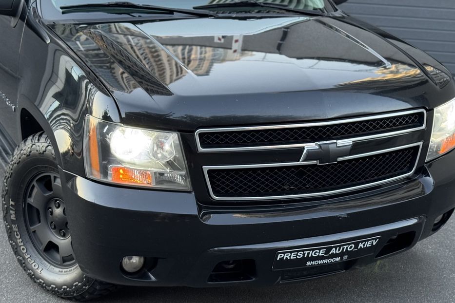 Продам Chevrolet Suburban 2011 года в Киеве