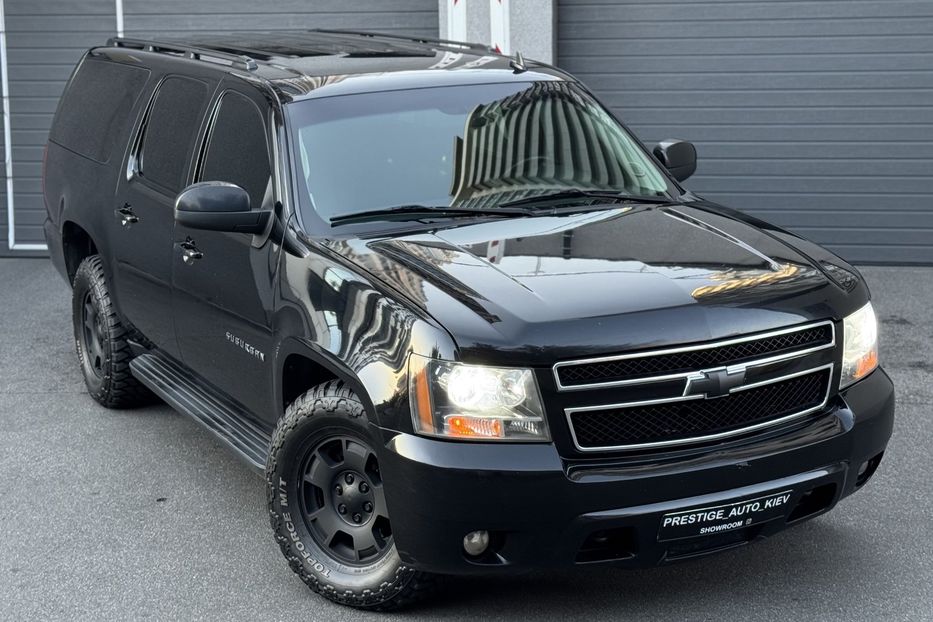 Продам Chevrolet Suburban 2011 года в Киеве