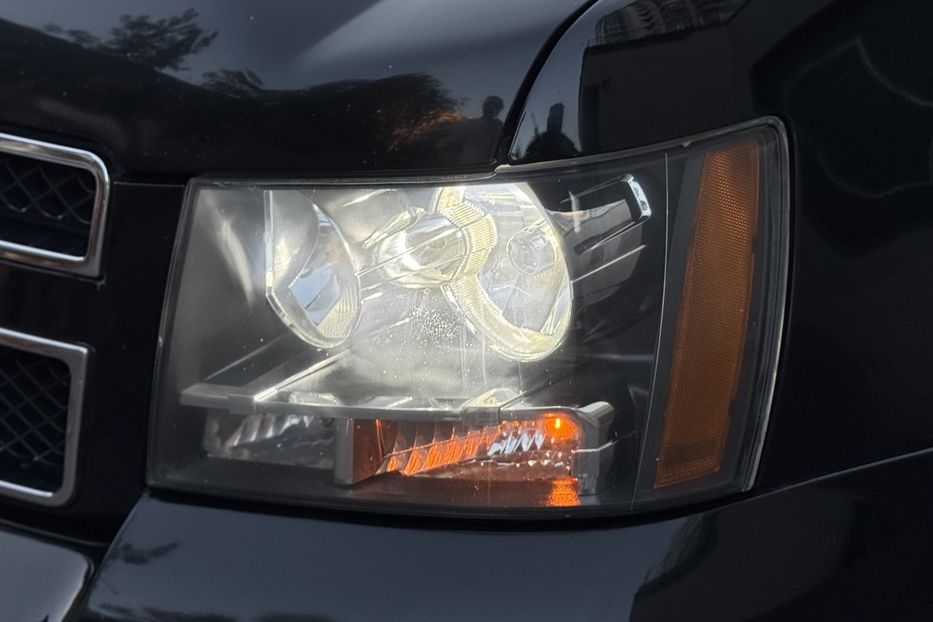 Продам Chevrolet Suburban 2011 года в Киеве