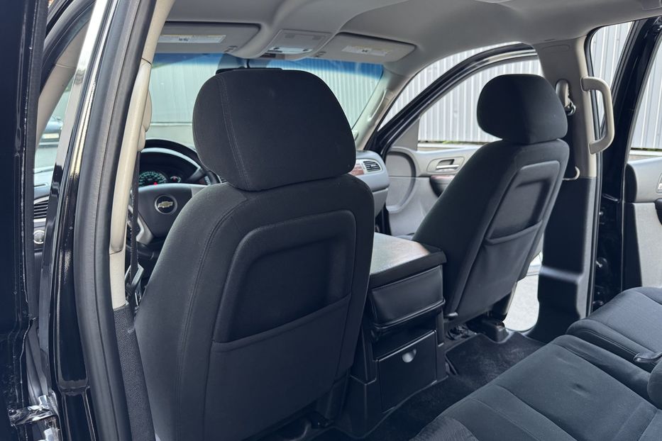Продам Chevrolet Suburban 2011 года в Киеве