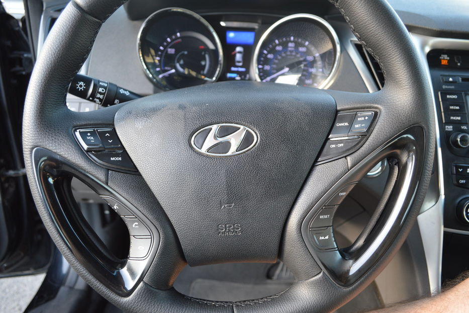 Продам Hyundai Sonata Hybrid 2014 года в Одессе