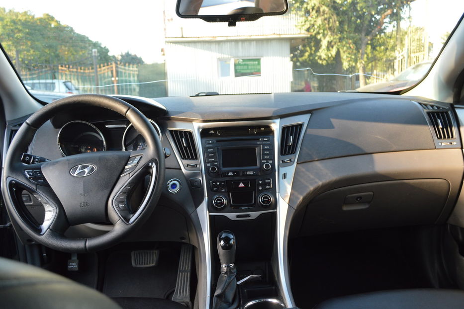 Продам Hyundai Sonata Hybrid 2014 года в Одессе