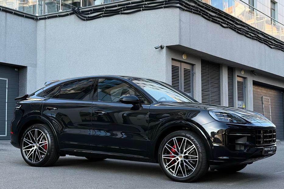 Продам Porsche Cayenne COUPE S 2024 года в Киеве