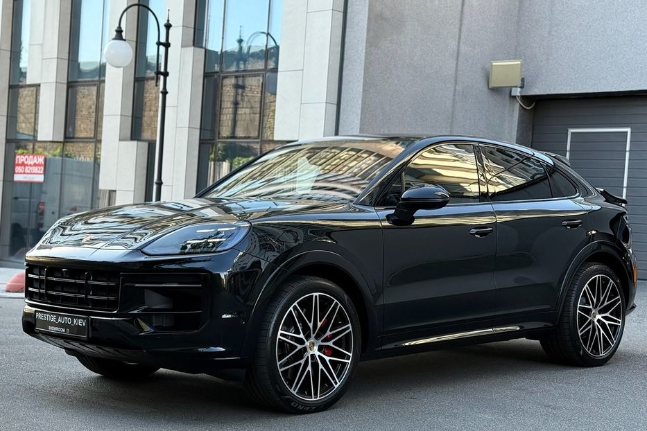 Продам Porsche Cayenne COUPE S 2024 года в Киеве
