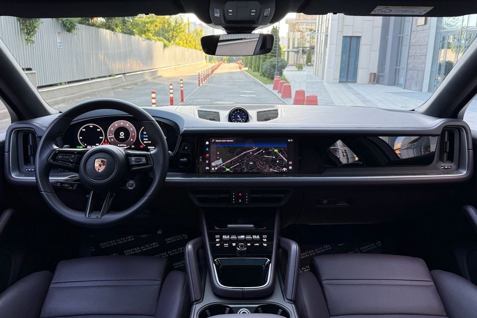 Продам Porsche Cayenne COUPE S 2024 года в Киеве