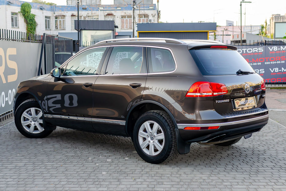 Продам Volkswagen Touareg 3.0TDI LIFE 2015 года в Киеве