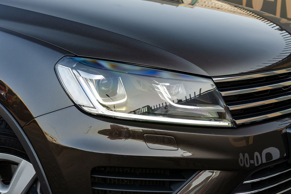 Продам Volkswagen Touareg 3.0TDI LIFE 2015 года в Киеве